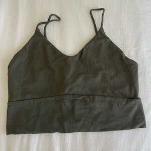 Indah crop top size 2